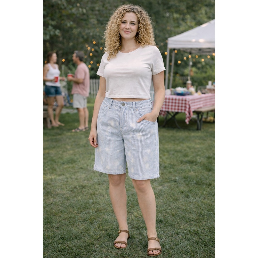 New York & Co Boyfriend Jean Shorts Stripes NWT 8 Sporty Casual